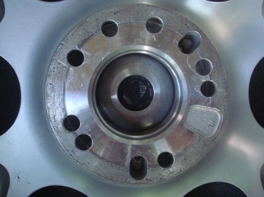 ขายล้อนอกแท้เก่าญี่ปุ่นขอบ18สภาพเดิมๆครับ 5รูและ4รู114ครับ