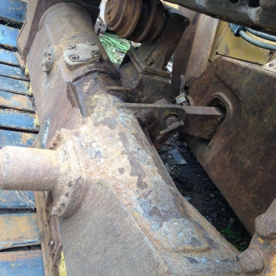 ขายรถแทรคเตอร์ CAT D5H เอกสารเล่มทะเบียน ตีนเป็ด เกียร์ตัด ราคา 970000