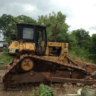 ขายรถแทรคเตอร์ CAT D5H เอกสารเล่มทะเบียน ตีนเป็ด เกียร์ตัด ราคา 970000
