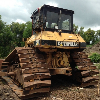 ขายรถแทรคเตอร์ CAT D5H เอกสารเล่มทะเบียน ตีนเป็ด เกียร์ตัด ราคา 970000