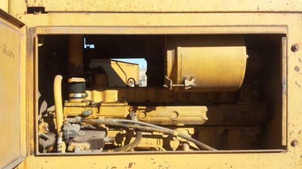 รถเกรด CAT 12G #61M12600 ปี 1988yr รถยังอยู่นอกนะคะ คันนี้มี scarify ให้ด้วยค่ะ ติดต่อ ใหม่ 061-4194022