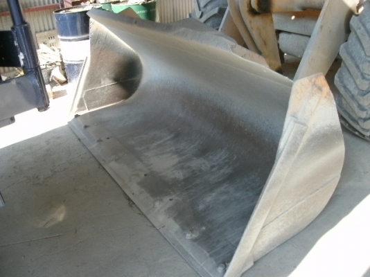 รถตัก โคมัตสุ WA150-1 #30370 รถอยู่ต่างประเทศนะคะ สนใจนำเข้าติดต่อ ใหม่ 061-4194022