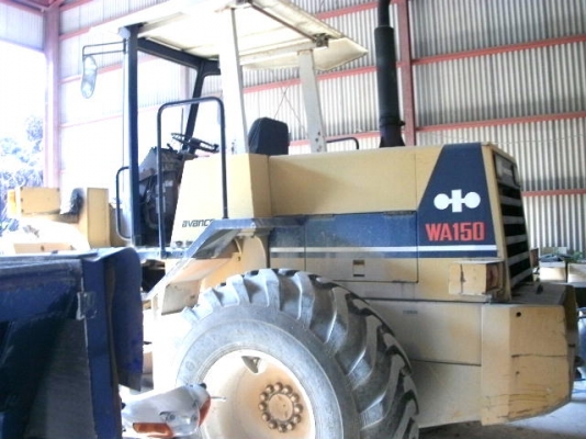 รถตัก โคมัตสุ WA150-1 #30370 รถอยู่ต่างประเทศนะคะ สนใจนำเข้าติดต่อ ใหม่ 061-4194022