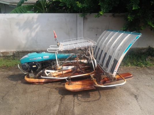 รถดำนาคูโบต้า6แถวแบบเดิมตาม