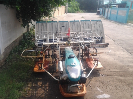 รถดำนาคูโบต้า6แถวแบบเดิมตาม