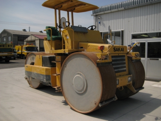 Sakai R2S ถึงไทยเร็ว ๆ นี้ นำเข้าจากญี่ปุ่น ราคาไม่แพงครับ