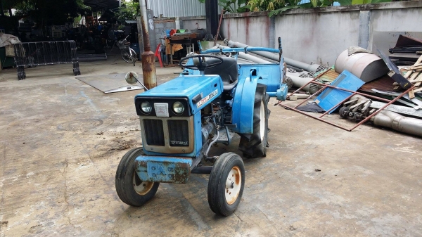 รถไถพรวนดินนั่งขับ  MITSUBISHI  รุ่น D1500V ขนาด 15 แรง  เก่าญี่ปุ่น สภาพพร้อมใช้งาน