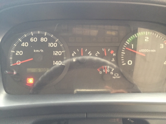 ฮีโน่  150 แรง ปี 53  ยาว 5.60 เมตร ตู้ 10 บาน ราคา 960,000 บาท