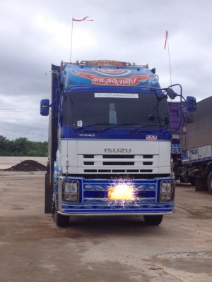 ขายรถบรรทุกสิบล้อพ่วง