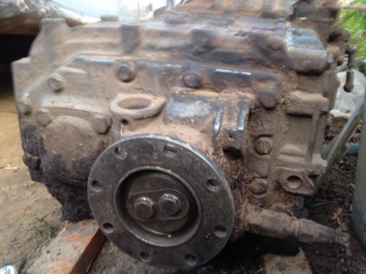 ขายเครื่องเบนซ์ พร้อมเกียร์ZF