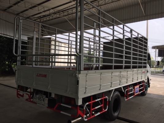 NPR หน้าตึก  150 แรง ปี 55  ยาว 5 เมตร ราคา  890,000 บาท