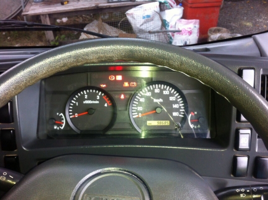 NPR หน้าตึก  150 แรง ปี 55  ยาว 5 เมตร ราคา  890,000 บาท