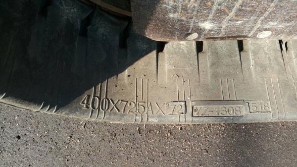 ขาย แทร็กยางสวย 1 คู่ โคมัตสุ PC40 ขนาด 72ข้อ มือสองญี่ปุ่น ขาย แทร็กยางสวย 1 คู่ โคมัตสุ PC40 ขนาด 72ข้อ มือสองญี่ปุ่น