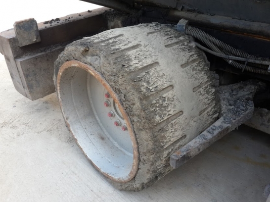 รถปูยาง Misubishi MF61WD #A2N0-3724 นำเข้าจากญี่ปุ่น ปูยางได้กว้าง 6 เมตร ติดต่อ ใหม่ 061-4194022 รถปูยาง Misubishi MF61WD #A2N0-3724 นำเข้าจากญี่ปุ่น ปูยางได้กว้าง 6 เมตร ติดต่อ ใหม่ 061-4194022