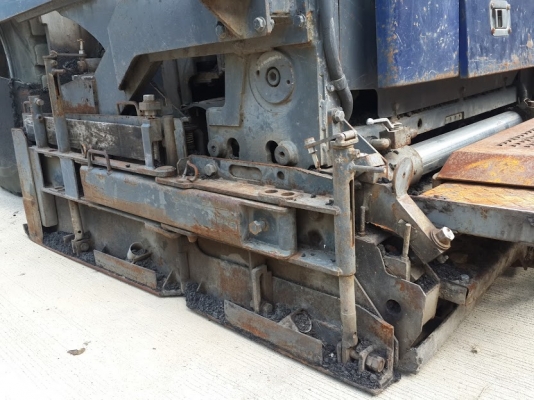 รถปูยาง Misubishi MF61WD #A2N0-3724 นำเข้าจากญี่ปุ่น ปูยางได้กว้าง 6 เมตร ติดต่อ ใหม่ 061-4194022 รถปูยาง Misubishi MF61WD #A2N0-3724 นำเข้าจากญี่ปุ่น ปูยางได้กว้าง 6 เมตร ติดต่อ ใหม่ 061-4194022