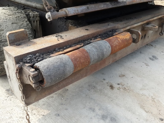 รถปูยาง Misubishi MF61WD #A2N0-3724 นำเข้าจากญี่ปุ่น ปูยางได้กว้าง 6 เมตร ติดต่อ ใหม่ 061-4194022 รถปูยาง Misubishi MF61WD #A2N0-3724 นำเข้าจากญี่ปุ่น ปูยางได้กว้าง 6 เมตร ติดต่อ ใหม่ 061-4194022