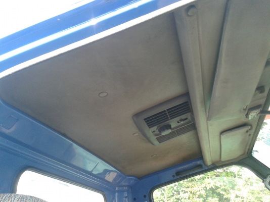 ขายหกล้อ ISUZU NQR 150 แรง ปี 47 พวงมาลัยพาเวอร์แอร์เย็นเจี็ยบเทอร์โบ