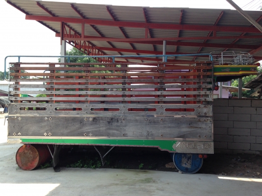 ขายกระบะ6ล้อkm777คัทซีกว้าง71cm กว้าง2.10 ยาว4.30m ขายกระบะ6ล้อkm777คัทซีกว้าง71cm กว้าง2.10 ยาว4.30m