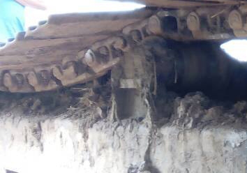 **339,000 บ.ต่อรอง/// แบคโฮ200 KATO HD-700 V1 พร้อมใช้ **ขาย KATO HD-700 แบคโฮ ขนาด200 สภาพดี พร้อมใช้ ราคาเบา HYD.EXCAVATOR KATO HD-700 V1 (เทียบเท่าPC-200) เครื่องMITSUBISHI 6D15-Turbo 6สูบ ปั้มK3V เครื่องดี แน่น ปั้มดี แรงดี ทำงานดี เร็วครับ (ปรู๊ดปร๊า