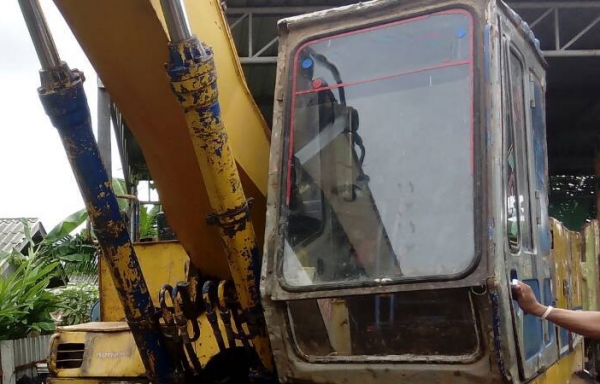 **339,000 บ.ต่อรอง/// แบคโฮ200 KATO HD-700 V1 พร้อมใช้ **ขาย KATO HD-700 แบคโฮ ขนาด200 สภาพดี พร้อมใช้ ราคาเบา HYD.EXCAVATOR KATO HD-700 V1 (เทียบเท่าPC-200) เครื่องMITSUBISHI 6D15-Turbo 6สูบ ปั้มK3V เครื่องดี แน่น ปั้มดี แรงดี ทำงานดี เร็วครับ (ปรู๊ดปร๊า