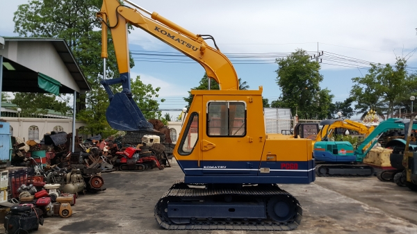 ขาย รถขุด KOMATSU รุ่น PC60-2- มือสองญี่ปุ่น แทร็กเหล็ก สลักแน่น ทุกส่วน มือถือ/LINE ID : 0818753444 ขาย รถขุด KOMATSU รุ่น PC60-2- มือสองญี่ปุ่น แทร็กเหล็ก สลักแน่น ทุกส่วน มือถือ/LINE ID : 0818753444