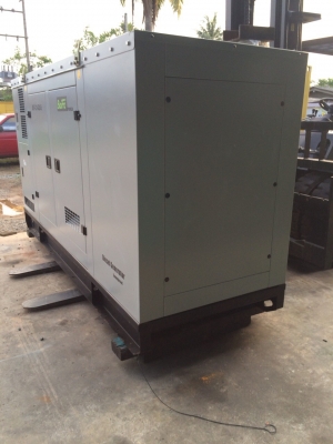 ขายเครื่องปั่นไฟ เครื่องตู้เก็บเสียง คัมมิ้น 142 KVA.