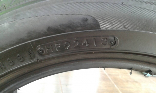 ยางTOYO/ JPAN195/55/15ปี13สวยๆดอกเพียบใช้ได้อีกนาน2เส้น600 ยางTOYO/ JPAN195/55/15ปี13สวยๆดอกเพียบใช้ได้อีกนาน2เส้น600