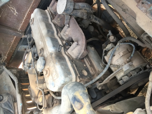 ขาย 6ล้อ 100 แรง มีทะเบียน แต่ไม่มีชุดโอน แจ้ง ม 79 ไว้