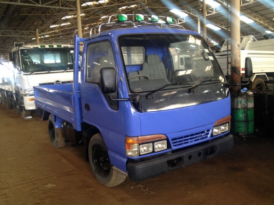 ขาย NKR เครื่อง 4JB1 88 แรงม้า กระบคาร์โก้รถสวยพร้อมใช้งาน ราคาไม่แพง