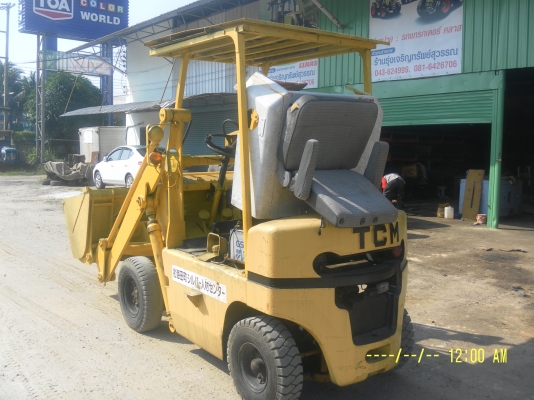 ขายรถตักTCM SD12Z4เครื่องอีซูซุเก่านอกราคาถูก135000บาทนใจโทร0816426706