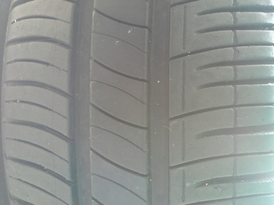 ขายยางรถยนต์เก่า MICHELIN 175/65 R14