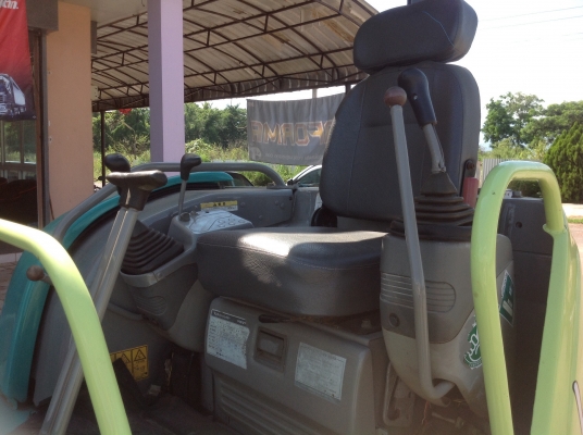 ขายรถแบคโฮYANMAR  รุ่นVIO27-2