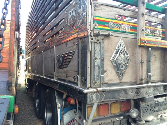 ขายรถสิบล้อ ISUZU ร็อกกี้
