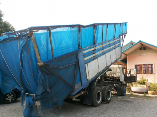 รถบรรทุก 10 ล้ 1 เพลา MITSUBISHI ปี 45 เครื่อง 170 แรง 6 เกียร์ ราคา 430,000 บ.