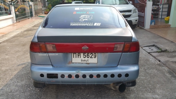 ขายรถแต่งนิสสัน ซันนี่ เครื่องหัวฉีด1.5 เกียร์ธรรมดา แอร์เย็น รถพร้อมซิ่ง