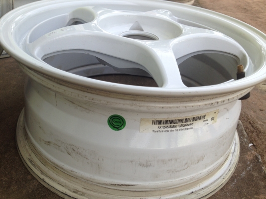 ขายล้อ PRO1 ขอบ 15*6.5 4/100 สีขาวแท้ ขายล้อ PRO1 ขอบ 15*6.5 4/100 สีขาวแท้