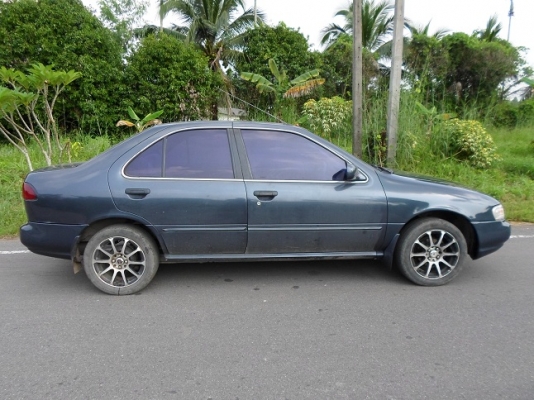 Nissan Sunny Super Saloon ปี 1996 เครื่องหัวฉีด1.5 Nissan Sunny Super Saloon ปี 1996 เครื่องหัวฉีด1.5