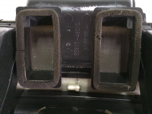 ขายตู้แอร์ TOYOTA HARRIER RX300 ปี 2000 ของแท้ญี่ปุ่น ขายตู้แอร์ TOYOTA HARRIER RX300 ปี 2000 ของแท้ญี่ปุ่น