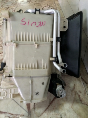 ขายตู้แอร์ TOYOTA HARRIER RX300 ปี 2000 ของแท้ญี่ปุ่น