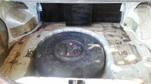 toyota soluna ปี97 เกียร์ธรรมดา lpg ถังโดนัส