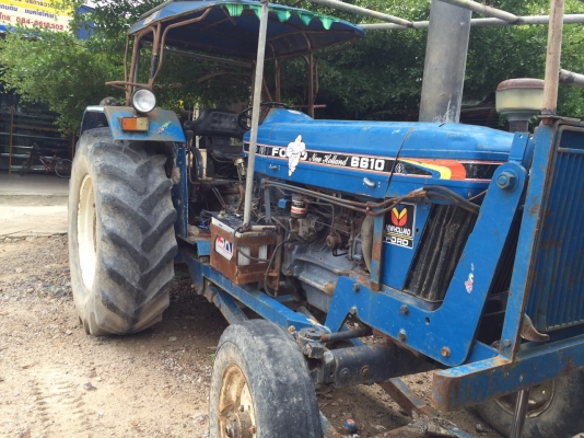 รถไถFORD6600..มี2คัน สภาพดี พร้อมใช้ รถบ้าน..เล่มทะเบียน...