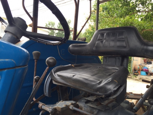 รถไถFORD6600..มี2คัน สภาพดี พร้อมใช้ รถบ้าน..เล่มทะเบียน...