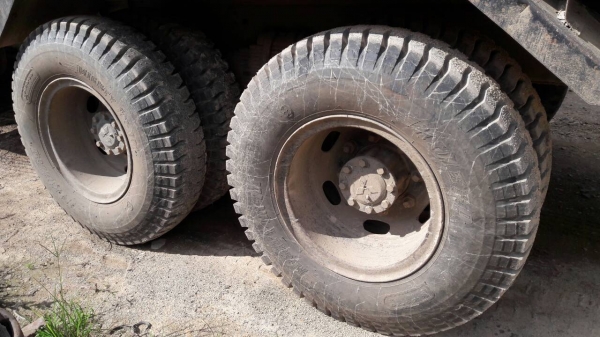 รถมิตซู 10 ล้อดั้ม FN527 M - A  / 190 แรงม้า.    สนใจติดต่อ  081 - 6079515