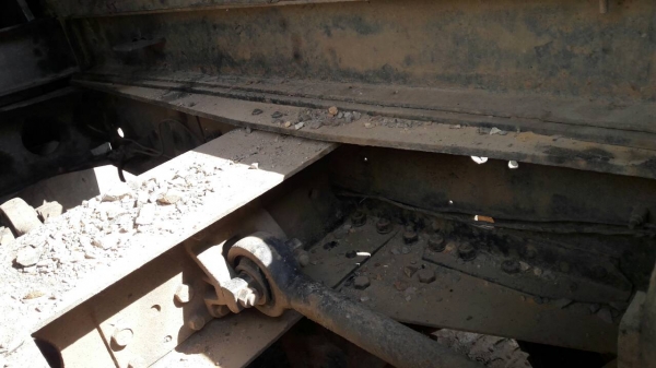 รถมิตซู 10 ล้อดั้ม FN527 M - A  / 190 แรงม้า.    สนใจติดต่อ  081 - 6079515