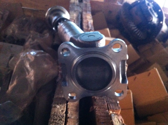 ขายยอยอีซุ ELFของใหม่คับขายถูก