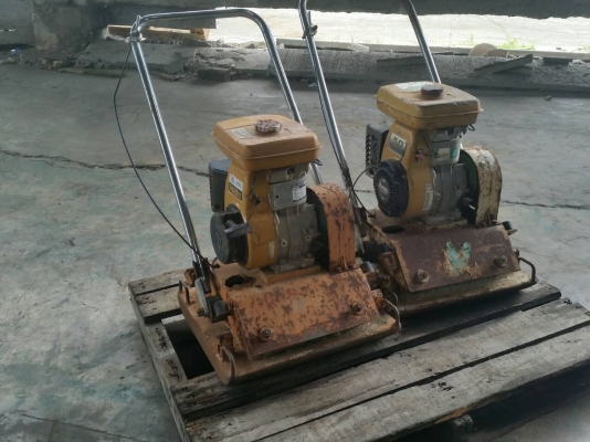 จัดส่งเรียบร้อยครับ ห่อผ้าคลุมอย่างดีเลย กับเครื่องตัดคอนกรีต และเครื่องตบดิน ขอบคุณลูกค้ารังสิตครับ