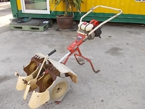 เครื่องกำจัดวัชพืชในร่องข้าว  MARUYAMA   MA3รหัสสินค้า : 80803125 Line ID: nihonmono  หรือเพิ่มเติมไดที่ www.nihonmono.com