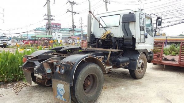 ขาย 6 ล้อหัวลาก ISUZU เครื่อง 10PE1 320 แรงม้า รถพร้อมใช้ ทะเบียนพร้อมโอน ราคาต่อรองได้ ขาย 6 ล้อหัวลาก ISUZU เครื่อง 10PE1 320 แรงม้า รถพร้อมใช้ ทะเบียนพร้อมโอน ราคาต่อรองได้