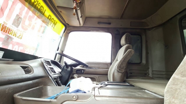 ขาย 6 ล้อหัวลาก ISUZU เครื่อง 10PE1 320 แรงม้า รถพร้อมใช้ ทะเบียนพร้อมโอน ราคาต่อรองได้ ขาย 6 ล้อหัวลาก ISUZU เครื่อง 10PE1 320 แรงม้า รถพร้อมใช้ ทะเบียนพร้อมโอน ราคาต่อรองได้