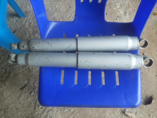 ขายโช๊คอัพ kayaba กระบอกเงิน